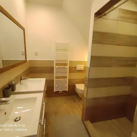 Apartmany Opolany Екстер'єр фото