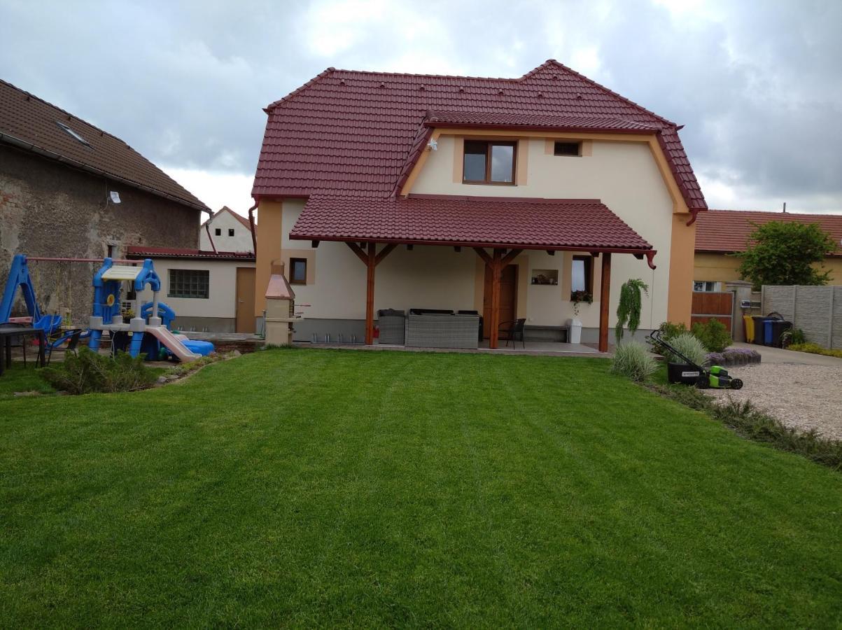 Appartamento Apartmány Opolany Opolany